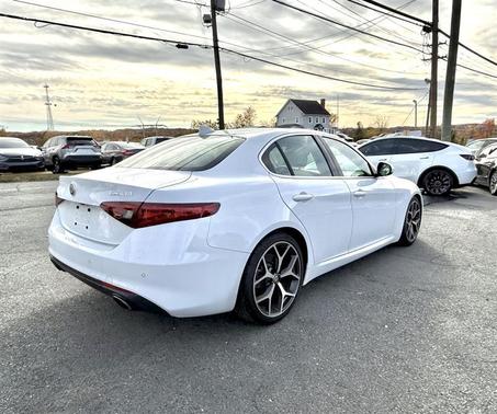 2019 Alfa Romeo Giulia Ti