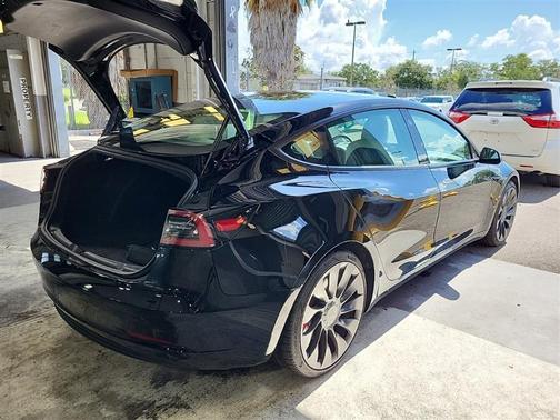 2022 Tesla Model 3 Performance