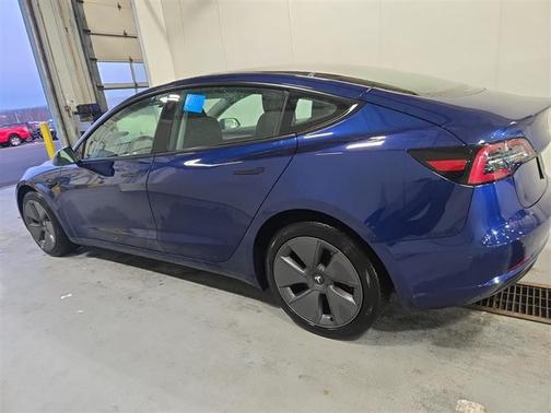2023 Tesla Model 3 Standard Range Plus