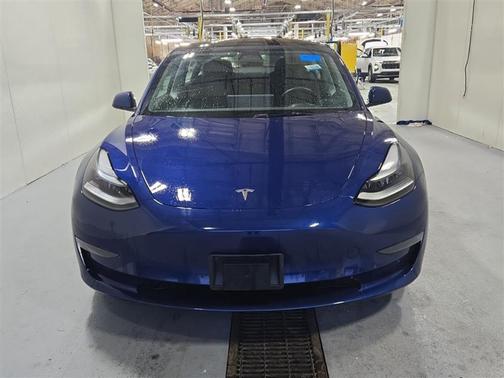 2023 Tesla Model 3 Standard Range Plus