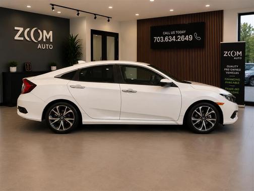 Platinum White Pearl 2019 Honda Civic Touring