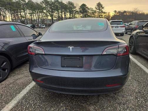 2023 Tesla Model 3 Standard Range Plus
