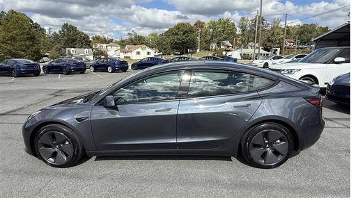 Solid Black 2023 Tesla Model 3 Standard Range Plus