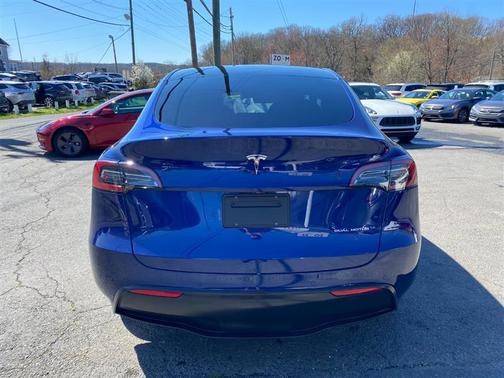 2021 Tesla Model Y Long Range Dual Motor All-Wheel Drive