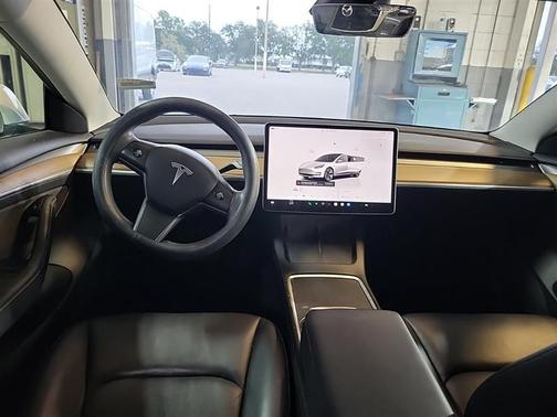 2023 Tesla Model 3 Standard Range Plus