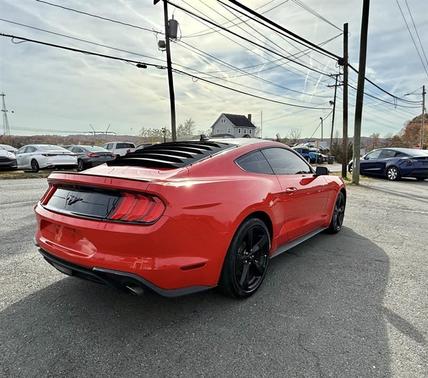 2022 Ford Mustang EcoBoost Premium