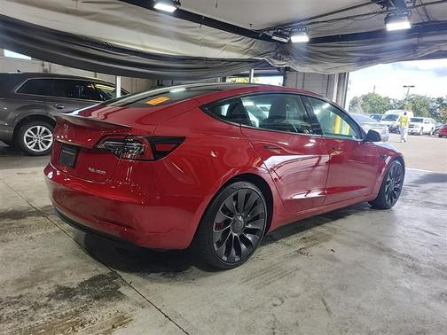 2023 Tesla Model 3 Performance