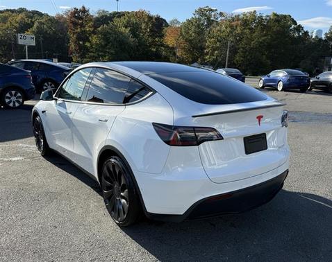 2022 Tesla Model Y Performance Dual Motor All-Wheel Drive