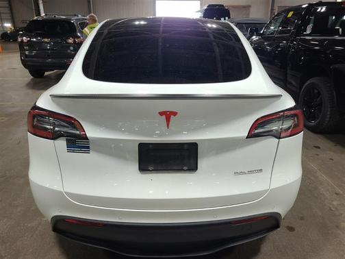 2022 Tesla Model Y Performance Dual Motor All-Wheel Drive