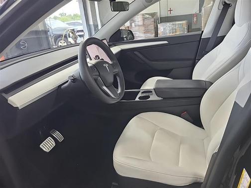 Solid Black 2023 Tesla Model Y Performance Dual Motor All-Wheel Drive