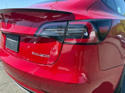 2022 Tesla Model 3 Performance