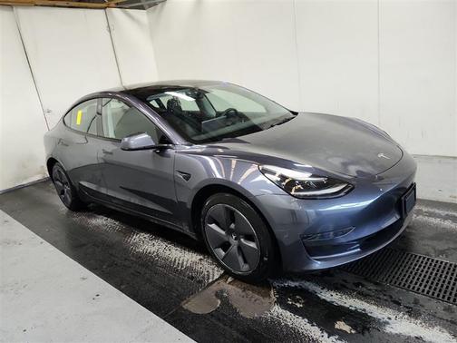 2023 Tesla Model 3 Standard Range Plus