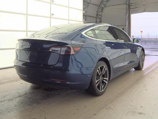 2018 Tesla Model 3 Performance