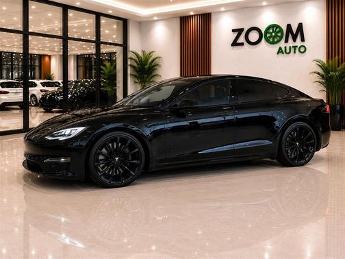 Solid Black 2019 Tesla Model S 75D