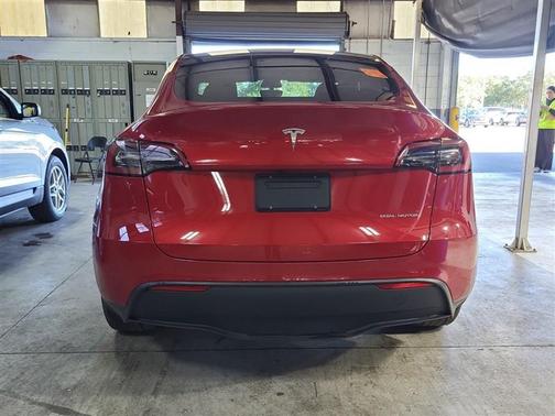 2023 Tesla Model Y Long Range Dual Motor All-Wheel Drive