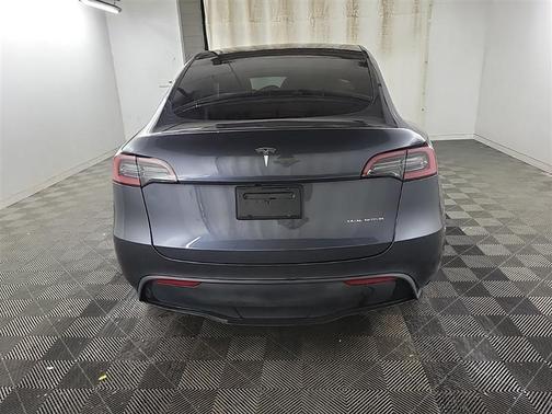 2023 Tesla Model Y Long Range AWD