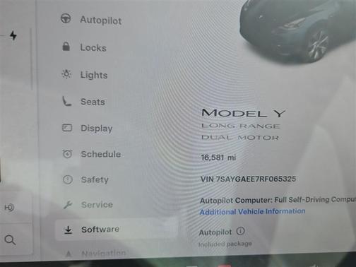 2024 Tesla Model Y Long Range Dual Motor All-Wheel Drive