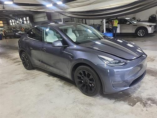 2023 Tesla Model Y Long Range AWD