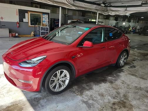 2022 Tesla Model Y Long Range