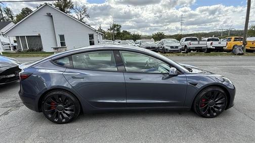 2022 Tesla Model 3 Performance