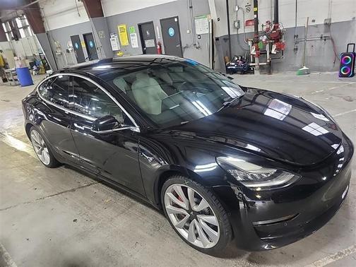 2019 Tesla Model 3 Performance