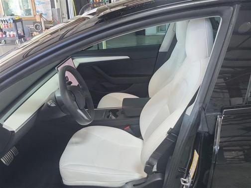 2021 Tesla Model 3 Performance