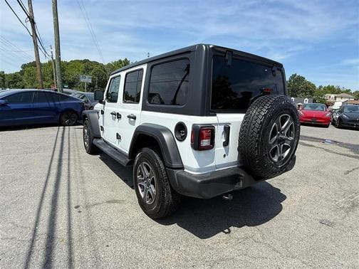 Bright White Clearcoat 2018 Jeep Wrangler Unlimited Sport