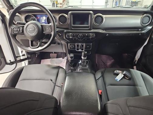 Bright White Clearcoat 2018 Jeep Wrangler Unlimited Sport