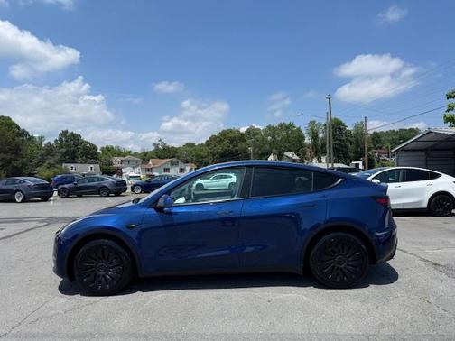 2022 Tesla Model Y Long Range