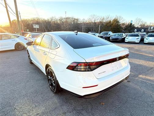 2025 Honda Accord Sport SE 1.5T