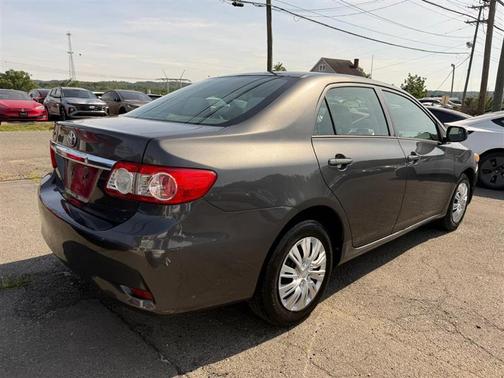 Magnetic Gray Metallic 2012 Toyota Corolla LE