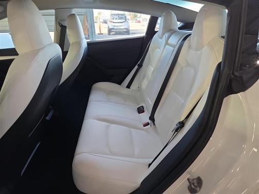 2023 Tesla Model 3 Standard Range Plus
