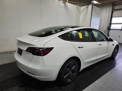 2023 Tesla Model 3 Standard Range Plus