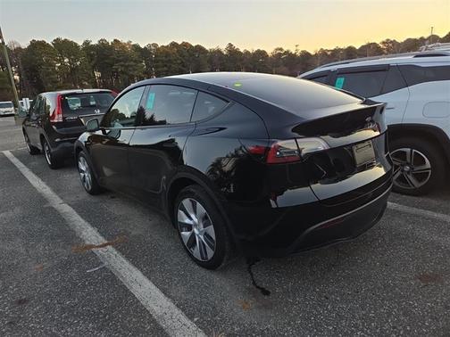 2023 Tesla Model Y Long Range AWD