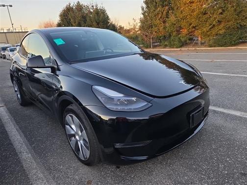 2023 Tesla Model Y Long Range AWD