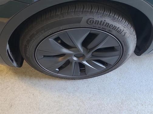 Stealth Grey 2024 Tesla Model Y Long Range Dual Motor All-Wheel Drive
