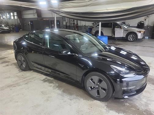 2023 Tesla Model 3 Standard Range Plus