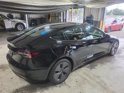 2023 Tesla Model 3 Standard Range Plus