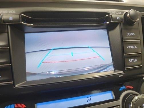 2018 Toyota RAV4 Hybrid SE