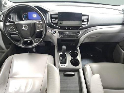 Modern Steel Metallic 2019 Honda Pilot EX-L