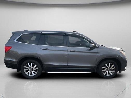Modern Steel Metallic 2019 Honda Pilot EX-L