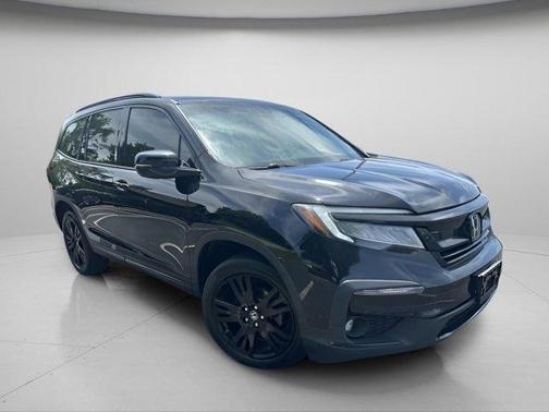 Crystal Black Pearl 2020 Honda Pilot AWD Black Edition