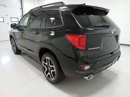 Crystal Black Pearl 2023 Honda Passport AWD Elite