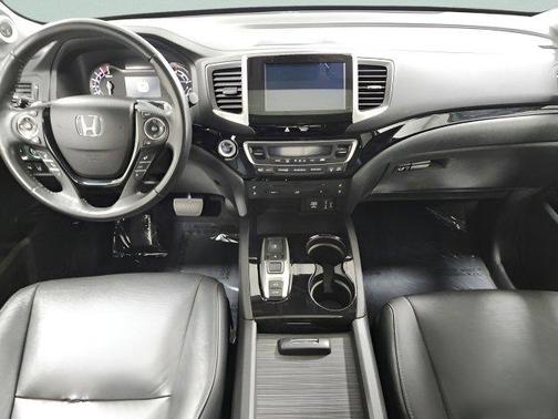 2017 Honda Pilot Elite
