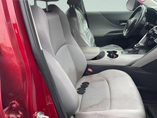 2023 Toyota Venza LE