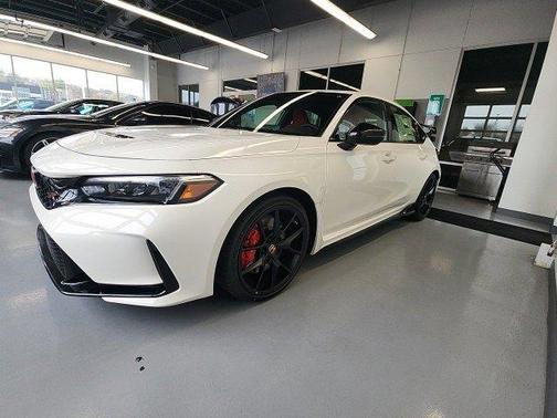 2025 Honda Civic Type R Base