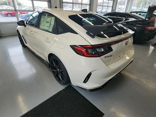 2025 Honda Civic Type R Base