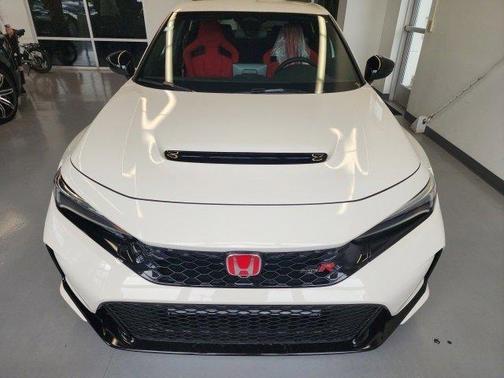 2025 Honda Civic Type R Base