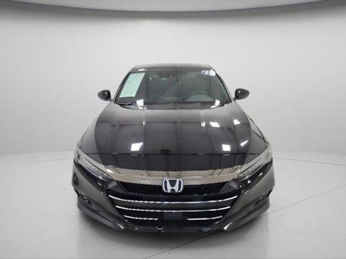 Crystal Black Pearl 2022 Honda Accord Hybrid Sport