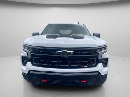 Summit White 2026 Chevrolet Silverado 1500 LT Trail Boss